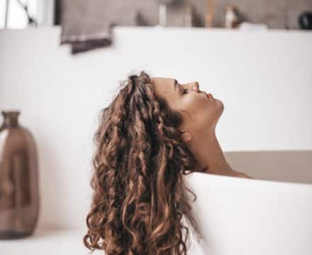 Les conseils de la naturopathie pour l&rsquo;hiver : le bain hyperthermique